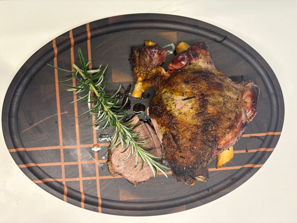 Premium oval chopping board with roast, designed to uplift your culinary experience, kitchen aesthetic and special gifting