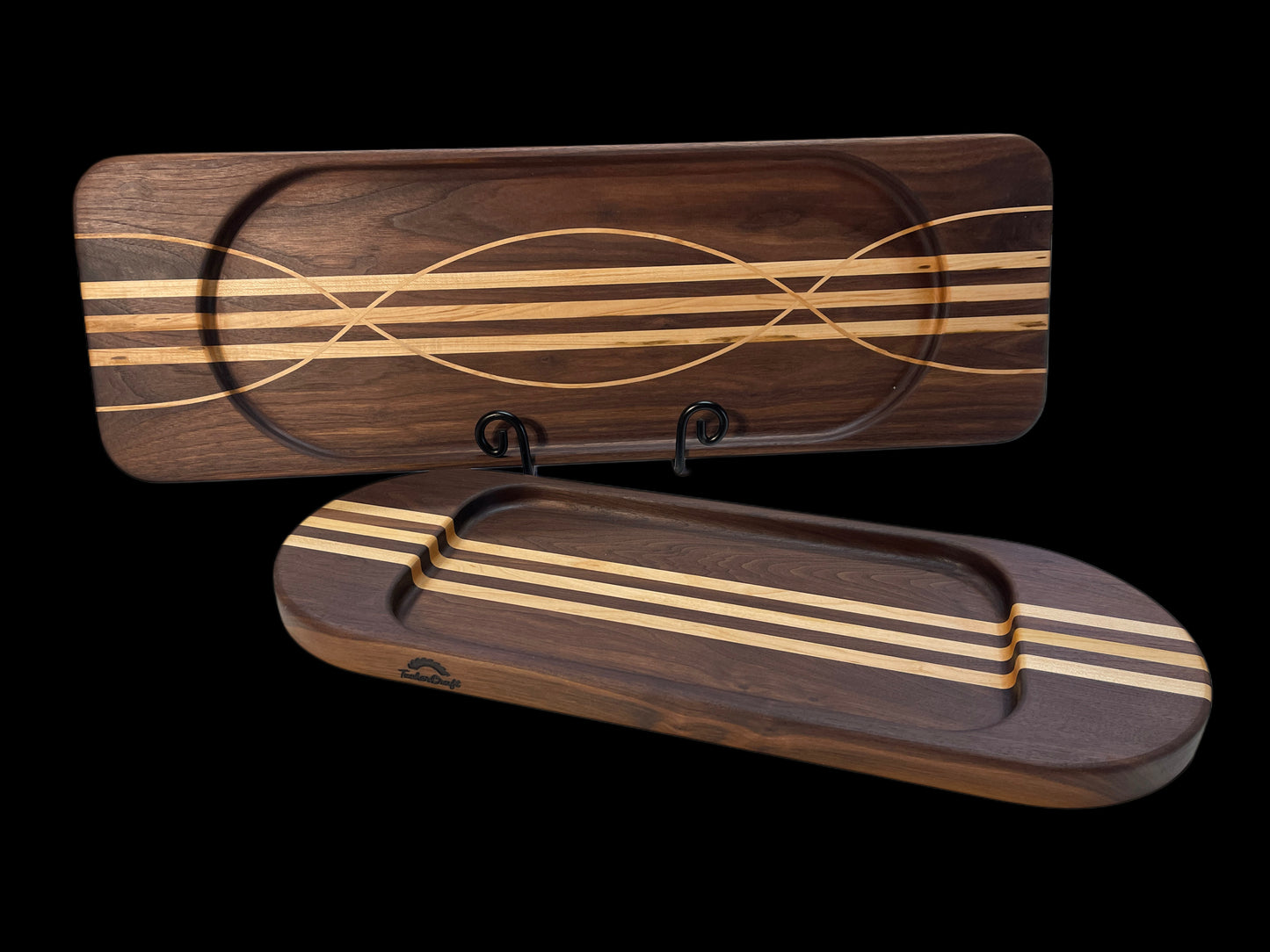 Handcrafted in Auckland New Zealand from Premium timbers Walnut and Maple , these unique boards are a 2 board set held together with magnets. blending functionality with wall art and entertaining charcuterie board. great for gifting at weddings, housewarmings, for him or for her gifts