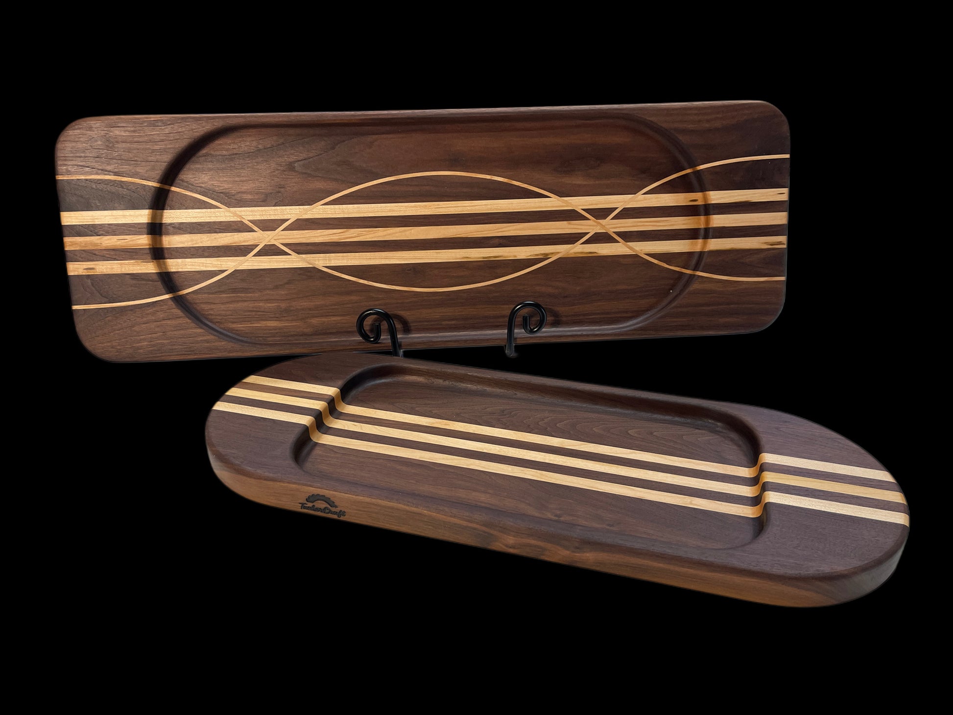 Handcrafted in Auckland New Zealand from Premium timbers Walnut and Maple , these unique boards are a 2 board set held together with magnets. blending functionality with wall art and entertaining charcuterie board. great for gifting at weddings, housewarmings, for him or for her gifts
